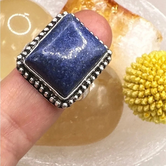 Alquimia Blue and Silver Ring with Intricate Design - Picture 2 of 6